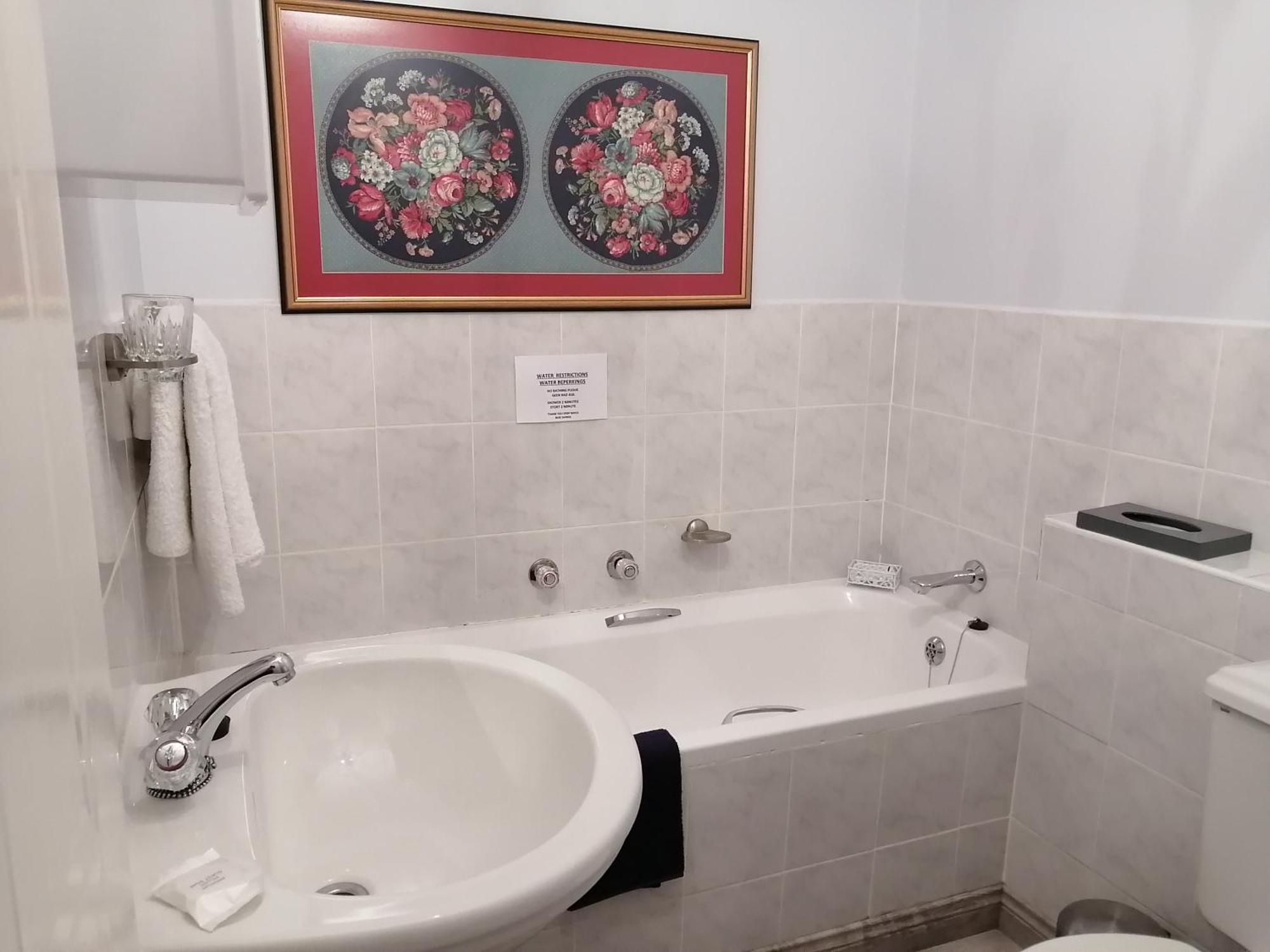 Amzee Bokmakierie Guest House Dana Bay Phòng bức ảnh