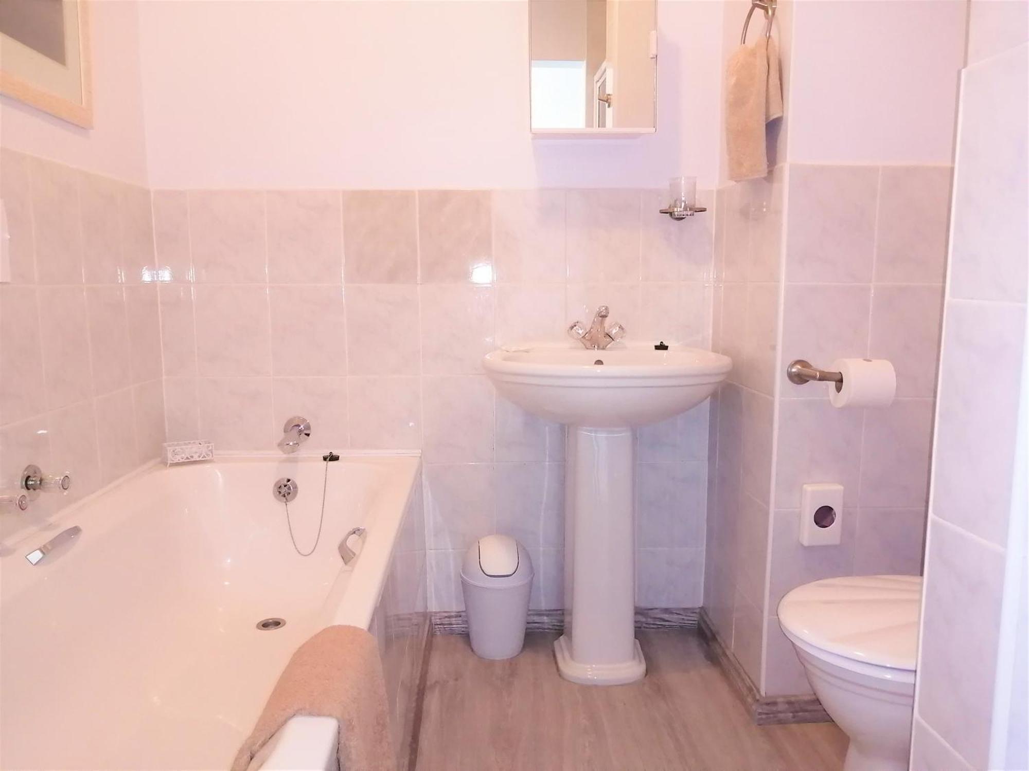 Amzee Bokmakierie Guest House Dana Bay Phòng bức ảnh