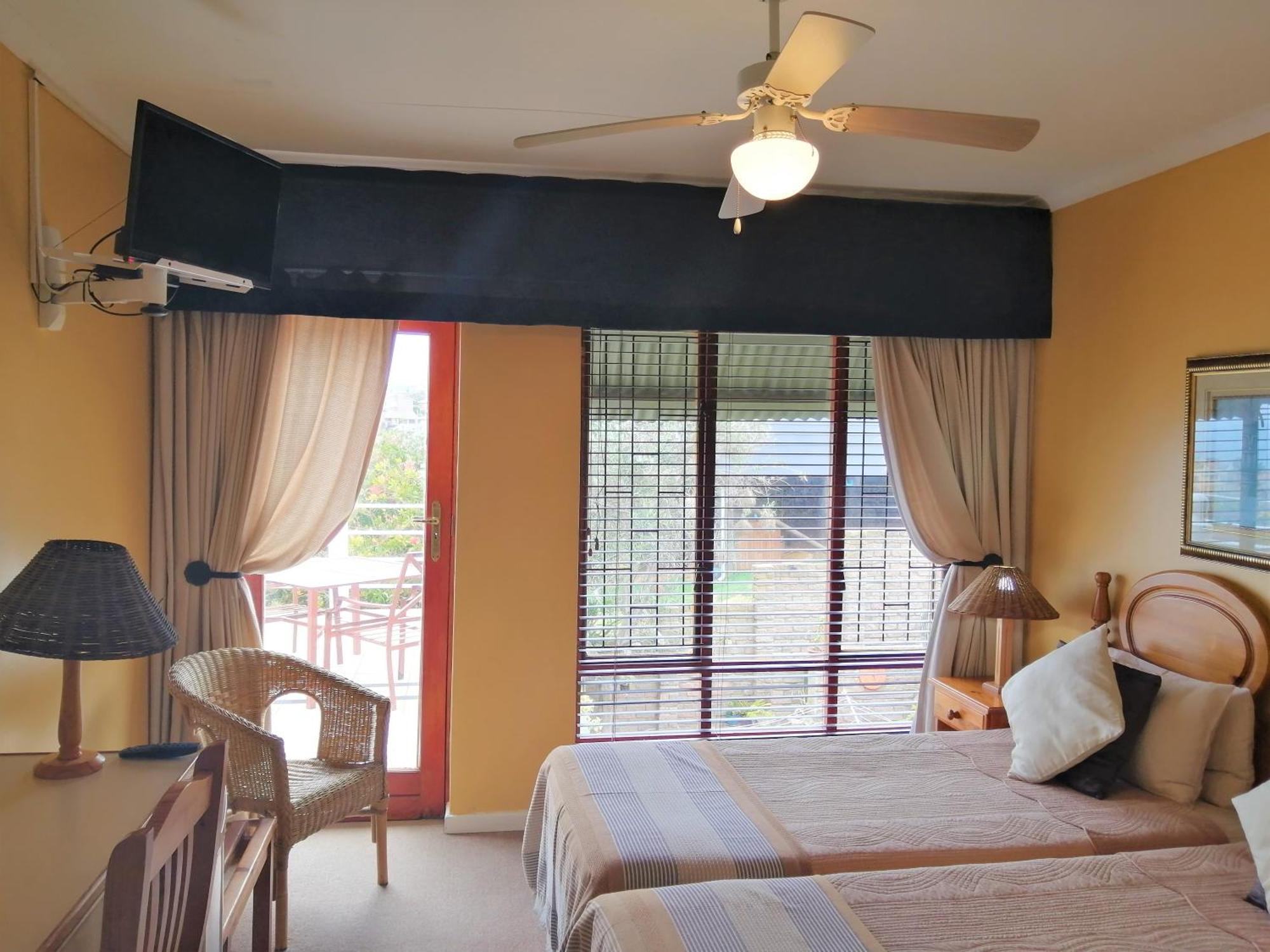 Amzee Bokmakierie Guest House Dana Bay Phòng bức ảnh